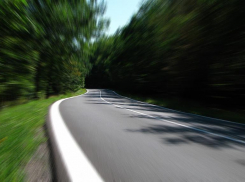 Стоял на дороге: водитель Skoda сбил насмерть пенсионера под Волгоградом