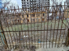 Красивое умирающее здание советского детского сада показал общественник в Волгограде 