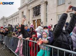 Волгоградские мамы получат предновогодние выплаты на детей