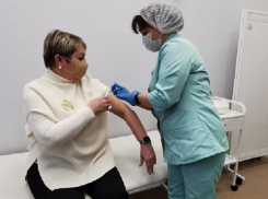 Глава комитета по охране здоровья облдумы признала бесполезность QR-кодов в защите от COVID-19 в Волгограде