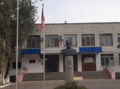 Лицей №1 эвакуировали в Волгограде