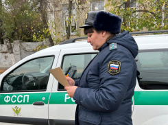 Волгоградка осталась без авто за 98 неоплаченных штрафов ГИБДД