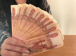 Начальница почты прикарманила 750 тысяч рублей за несуществующих сотрудников в Волгоградской области