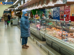 Опасные крабовые палочки нашли в магазинах Волгограда