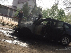 Трое жителей Волгограда задержаны за поджог Audi Q5