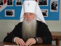 За дружбу со светской властью Волгоградскому митрополиту Герману вручили орден 