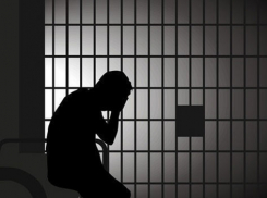В Волгограде экс-сотрудников прокуратуры приговорили к 17 годам тюрьмы и штрафу в 65 млн