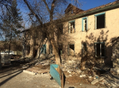 В Волжском предпринимателю снесли офис, а чиновники сослались на «неизвестного»