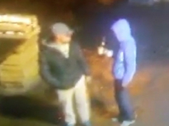 В Волгограде искали двух разбойников-мужчин, а нашли сладкую парочку