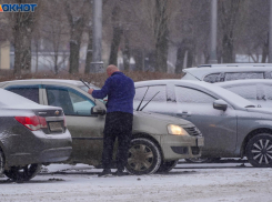 Выдача автокредитов в Волгоградской области рухнула на рекордные 49,9%
