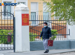 Волгоградский активист потребовал от власти бесплатной раздачи масок