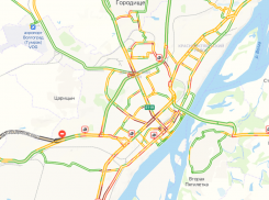 В жестокий шторм Волгоград сковали 10-балльные пробки 