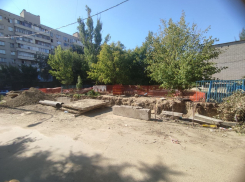 Горячую воду объявили в розыск жители центра Волгограда