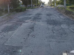 Стало известно, когда на самом деле качественно отремонтируют  дорогу, снятую блогером в Городище