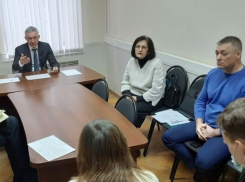 Главный депутат Волгограда простился с избирателями