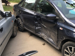 Где «переобуть» свой автомобиль в Волгограде? Заходи в справочник