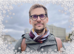 Лучшая юридическая компания 2022 года по версии «Блокнот Волгоград» поздравляет читателей с Новым годом!