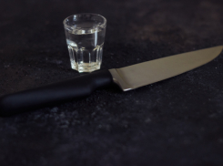 На Крещение волжанин порезал хозяина квартиры