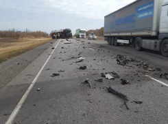 Жуткое тройное ДТП под Волгоградом отправило на тот свет водителя Kia