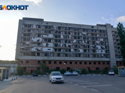 Самому страшному зданию Волгограда ищут нового хозяина