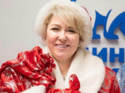 Дети Палласовского района узнали как приятно получать подарки в Рождество