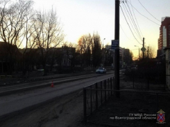 Две «Лада-21154» столкнулись на западе Волгограда: 2 человека в больнице 