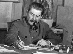 Календарь:10 апреля 1925 года Царицын переименован в Сталинград