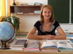 Из-за задержек зарплаты волгоградским учителям нечем кормить свои семьи