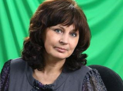 Учителя 9 лицея Волгограда Людмилу Присяжную поздравляет бывшая ученица