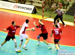 Волевая победа волгоградского «Каустика-ВГАФК»