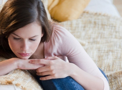 В Волгограде 28-летняя женщина зарезала 63-летнего любовника сразу после интима 