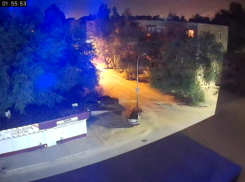 Жуткий звук взрыва сняла камера на видео в Волгограде