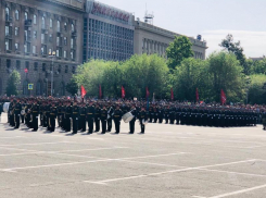 К торжественному маршу: в Волгограде начинается парад в честь Великой Победы