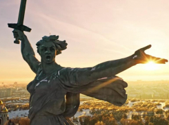 Потрясающий по красоте закат в Волгограде снял с высоты блогер