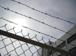 Из волгоградской больницы сбежал осужденный педофил