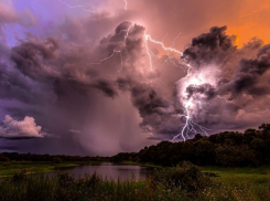 МЧС предупреждает о возможных дождях и грозах в Волгограде