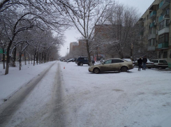 В Волгограде 20-летняя авто-леди сбила пенсионерку и скрылась 