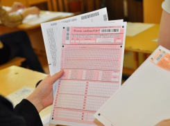 Стали известны первые стобалльники по ЕГЭ в Волгоградской области