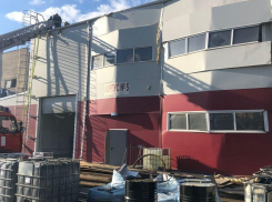 Волгоградские медики рассказали о состоянии попавшего в реанимацию после взрыва на заводе