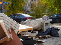 Труп мужчины выбросили на мусорку в Волгограде