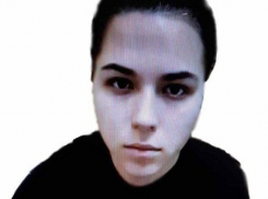 Волгоградцев просят помочь в поисках пропавшей неделю назад школьницы