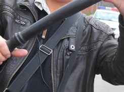 Волгоградец избил девушку битой за отказ заняться сексом на «собеседовании»