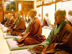 Буддисты Волгограда проведут 24-часовую медитацию в честь 70-летия Победы 