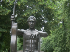 Фанат Высоцкого скончался в одиночестве у себя дома в Волгоградской области