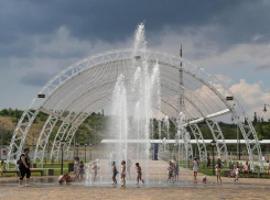 Грозы и порывистый ветер обрушатся на Волгоград