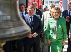 Валентина Матвиенко велела Бочарову снести все волгоградские киоски к началу ЧМ-2018
