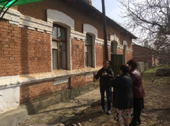 Под Волгоградом старые дома покроют инновационным утеплителем
