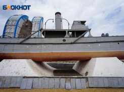 «Хочу добавить ложку дёгтя в бочку патриотического меда»: волгоградец об обещанном ремонте «Гасителя»