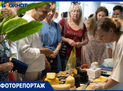 Горожане со шпажками в руках устроили гастрономический оргазм на «Волгоград Арене»