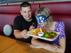 Наследие Петра I довело участницу «Мисс Блокнот Волгоград-2025» до моченого арбуза